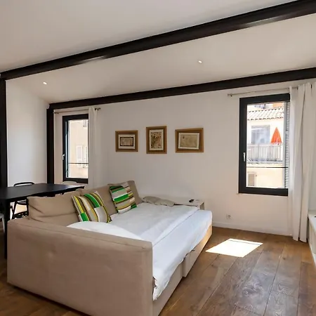 Du Roi De Rome - Hypercentre