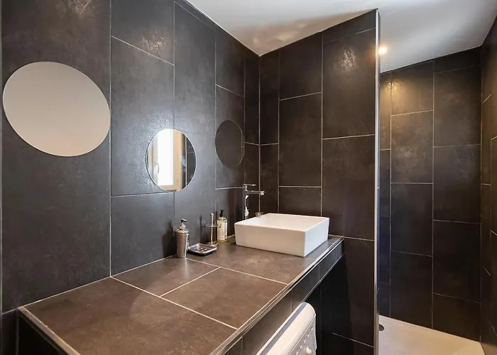 Du Roi De Rome - Hypercentre *